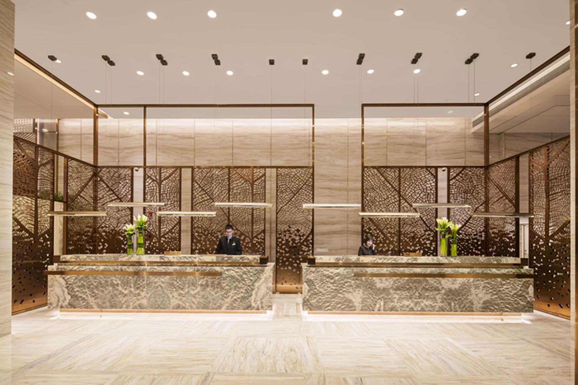 Doubletree By Hilton Hotel Shenzhen Longhua, Near Huawei, Foxcnn, Shenzhen North Railway, Uniwalk & Uniworld Shopping Mall, Sam'S Club Exterior photo