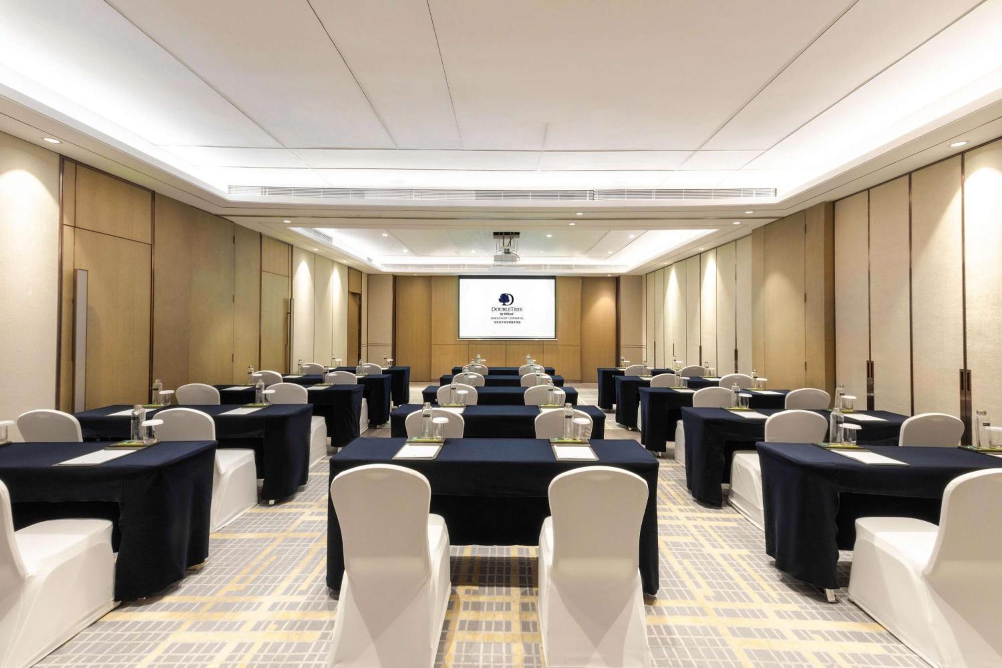 Doubletree By Hilton Hotel Shenzhen Longhua, Near Huawei, Foxcnn, Shenzhen North Railway, Uniwalk & Uniworld Shopping Mall, Sam'S Club Exterior photo
