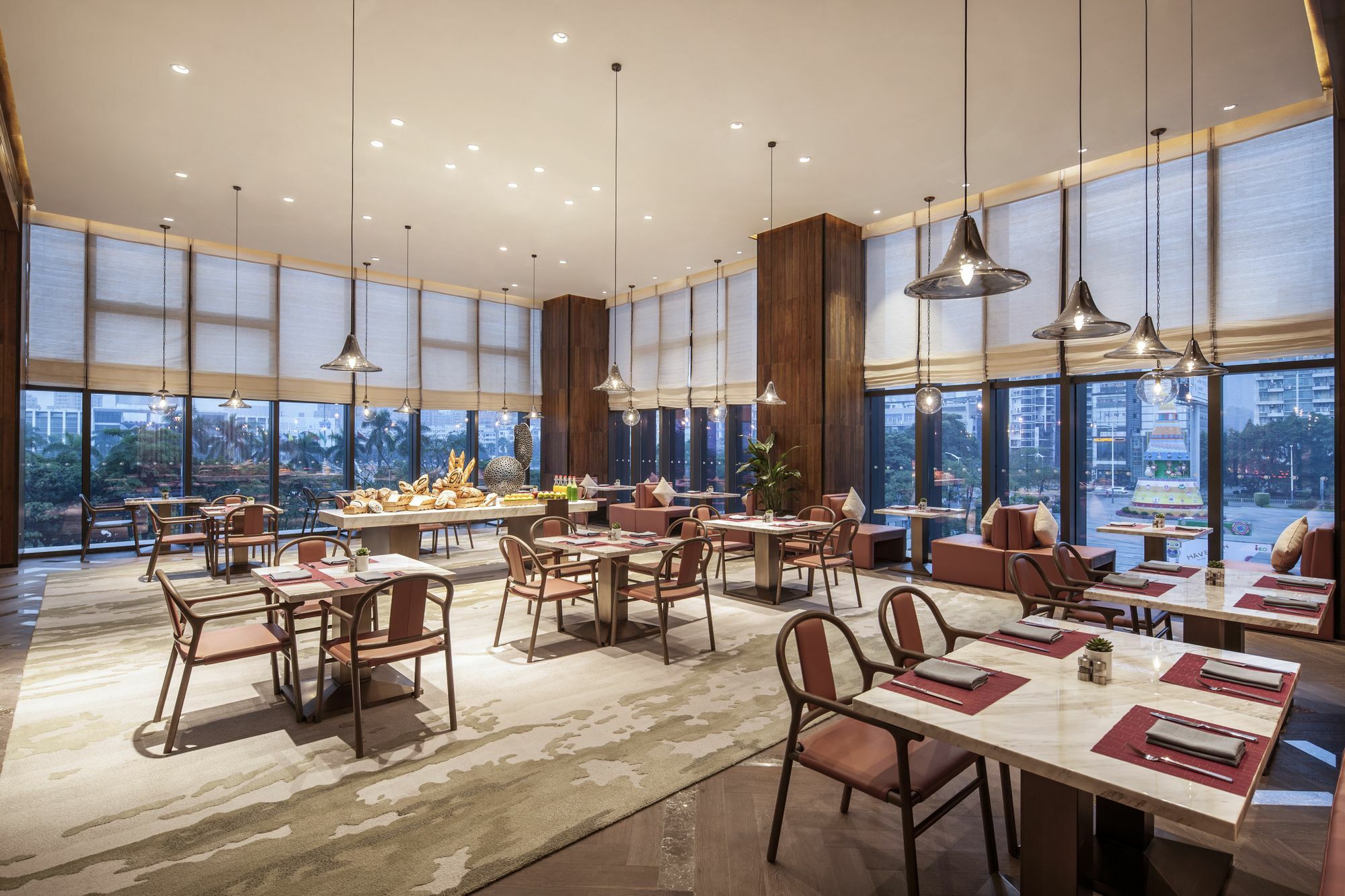 Doubletree By Hilton Hotel Shenzhen Longhua, Near Huawei, Foxcnn, Shenzhen North Railway, Uniwalk & Uniworld Shopping Mall, Sam'S Club Exterior photo
